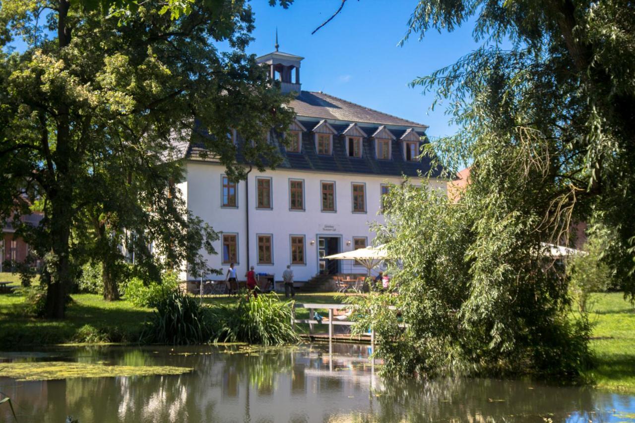 Biohotel Stiftsgut Wilhelmsgluecksbrunn Creuzburg Экстерьер фото